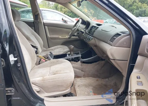 2002 Toyota Camry Le из США, поврежденный, VIN 4T1BE32K02U083575